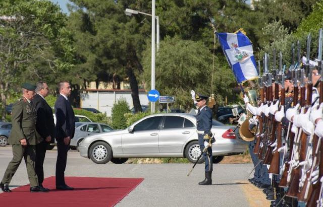 Συνάντηση ΥΕΘΑ Πάνου Καμμένου με τον Υπουργό Άμυνας της Ρουμανίας Mihai Fifor - Φωτογραφία 2