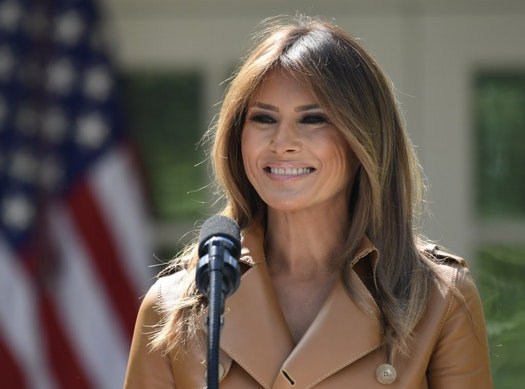 Στο νοσοκομείο η Melania Trump - Υποβλήθηκε σε χειρουργική επέμβαση - Φωτογραφία 2