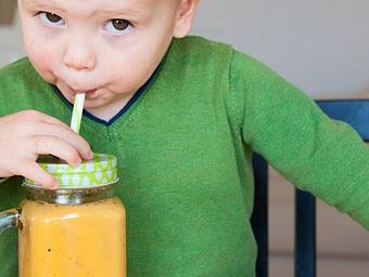 4 εύκολοι τρόποι να κάνετε τα σνακς των παιδιών πιο υγιεινά - Φωτογραφία 1