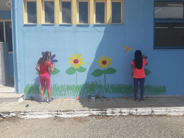 «Τα παιδιά ζωγραφίζουν στον τοίχο…» του Δημητρούκειου Δημοτικού σχολείου στο Βασιλόπουλο-Καραϊσκάκη - Φωτογραφία 10