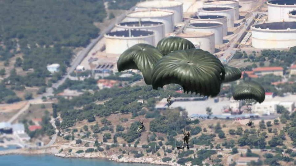 Εντυπωσιακές φωτογραφίες από την κοινή στρατιωτική άσκηση Ελλάδας - ΗΠΑ - Φωτογραφία 1