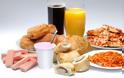Καρκίνος και διατροφή: Οι τροφές που πρέπει να αποφεύγουμε