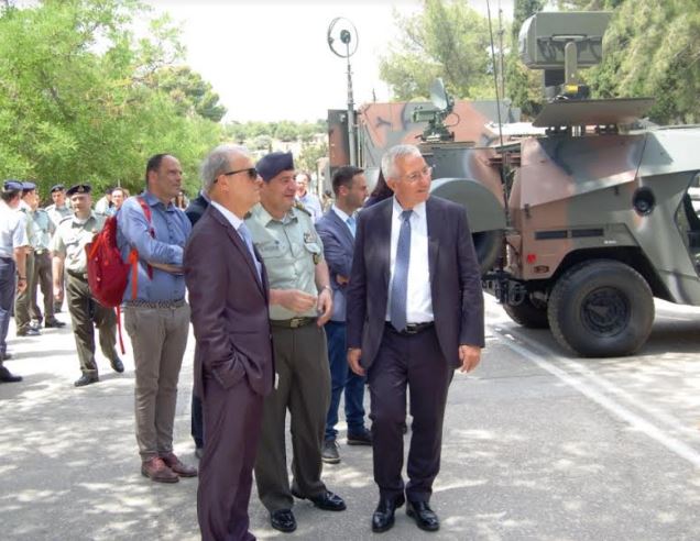 Επίσκεψη Αρχηγού Γενικού Επιτελείου Στρατού (ΓΕΣ) στη Σχολή Διαβιβάσεων (ΣΔΒ) και στη Σχολή Πυροβολικού (ΣΠΒ) - Φωτογραφία 15