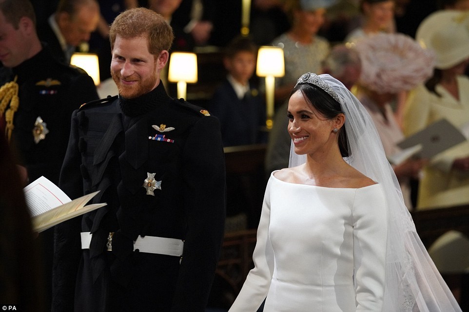 Πρίγκιπας Harry & Meghan Markle: Just Married! - Φωτογραφία 7