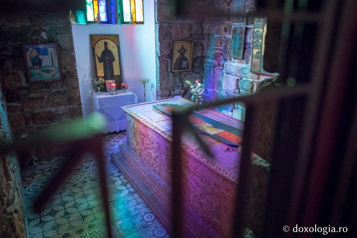 Νέα Μάκρη - Η Ιερά Μονή του Αγίου Εφραίμ του Νέου (74 φωτογραφίες) - Φωτογραφία 24