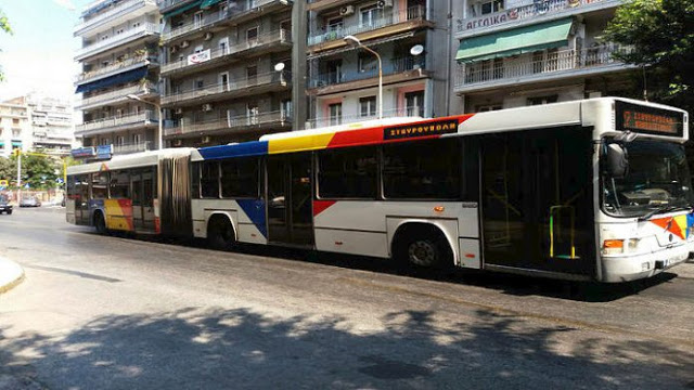 Δολοφονική επίθεση μέσα σε λεωφορείο του ΟΑΣΘ στη Θεσσαλονίκη - Φωτογραφία 1