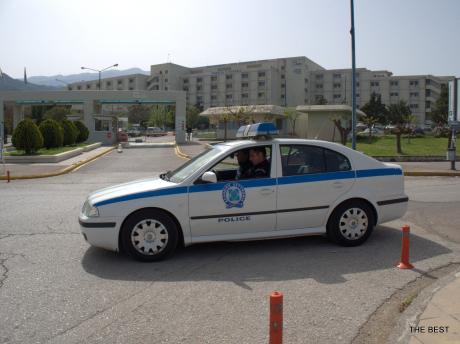 Περιπολία με το Α΄ Αστυνομικό Τμήμα της Πάτρας – Καρέ καρέ στο thebest.gr μια μέρα μέσα στο περιπολικό - Φωτογραφία 11