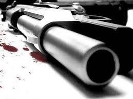 Γνωστός επιχειρηματίας στην Εκάλη αυτοκτόνησε με μια σφαίρα - Φωτογραφία 1