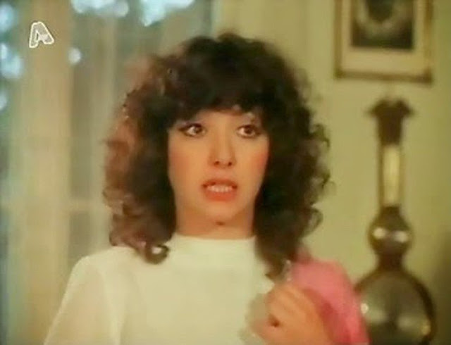 Βίνα Ασίκη, η χυμώδης αντρική φαντασίωση των ’80s που αποθεώθηκε στη βιντεοκασέτα και υμνήθηκε όσο λίγες από το ανδρικό κοινό - Φωτογραφία 4