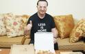 Fw: Η γευστική έκπληξη…με πίτσες, που δέχτηκε στο καμαρίνι του ο Λευτέρης Πανταζής [photos]