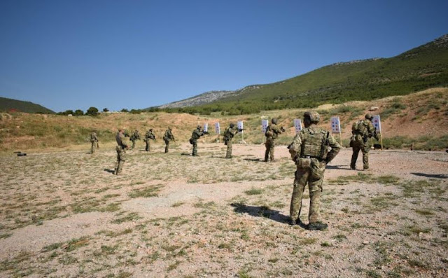 Συνεκπαίδευση Ζ’ ΜΑΚ με Προσωπικό Ειδικών Δυνάμεων ΓΕΕΦ - Φωτογραφία 5