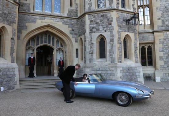 Η κατάρα της Jaguar με την οποία έφτασαν Μέγκαν και Χάρι για το γαμήλιο πάρτι... [photos+video] - Φωτογραφία 4
