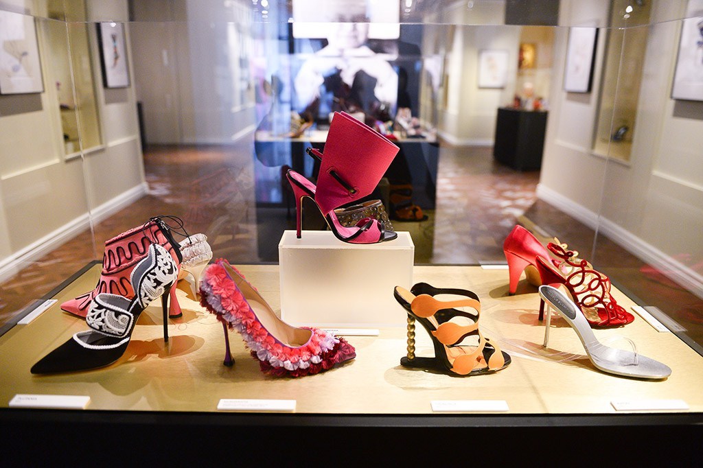 Πάρτε μια γεύση από την έκθεση «Manolo Blahnik: The Art of Shoes» - Φωτογραφία 6