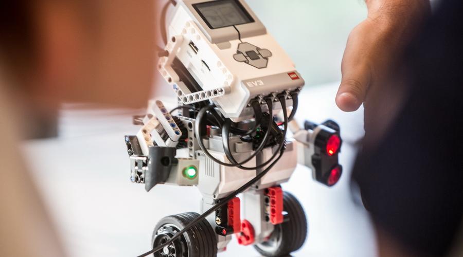 1ος Πανελλήνιος Διαγωνισμός Ρομποτικής Ανοιχτών Τεχνολογιών - Φωτογραφία 1