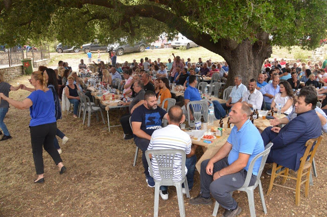 Πολλές ΦΩΤΟΓΡΑΦΙΕΣ απο το Πανηγύρι του Αγίου Νικολάου στο ΣΤΑΝΟ Αμφιλοχίας - Φωτογραφία 141