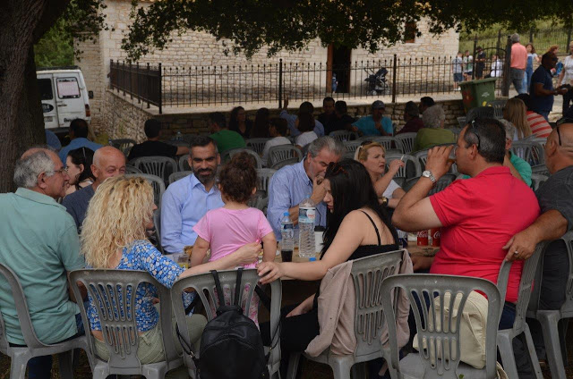 Πολλές ΦΩΤΟΓΡΑΦΙΕΣ απο το Πανηγύρι του Αγίου Νικολάου στο ΣΤΑΝΟ Αμφιλοχίας - Φωτογραφία 39