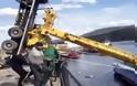 Βίντεο: Καταστροφική επιχείρηση ανύψωσης μεγάλου σκάφους από γερανό! - Φωτογραφία 1
