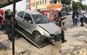 Τραγωδία στη Μεταμόρφωση: Αλβανός οδηγός έπεσε με το αυτοκίνητο του σε στάση λεωφορείου - Ένας νεκρός [Βίντεο-Εικόνες] - Φωτογραφία 1