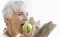 Εμμηνόπαυση: Η διατροφή πιθανόν να επηρεάζει την ηλικία εμφάνισης