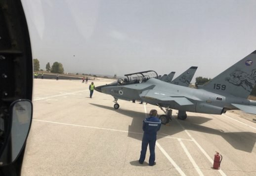 Ο Α/ΓΕΑ σε πτήση με εκπαιδευτικό αεροσκάφους του Ισραήλ - Φωτογραφία 8