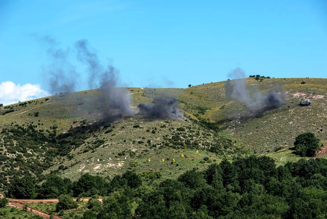 Αρχηγός ΓΕΣ και Δκτης Γ'ΣΣ  σε Άσκηση Συγκροτήματος Μ/K ΛΠΖ (ΤΑΜΣ «ΠΙΝΔΟΣ») - Φωτογραφία 19