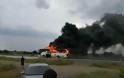 Κεραυνός χτύπησε λεωφορείο του ΚΤΕΛ γεμάτο επιβάτες - Κάηκε ολοσχερώς! (ΦΩΤΟ & ΒΙΝΤΕΟ) - Φωτογραφία 3