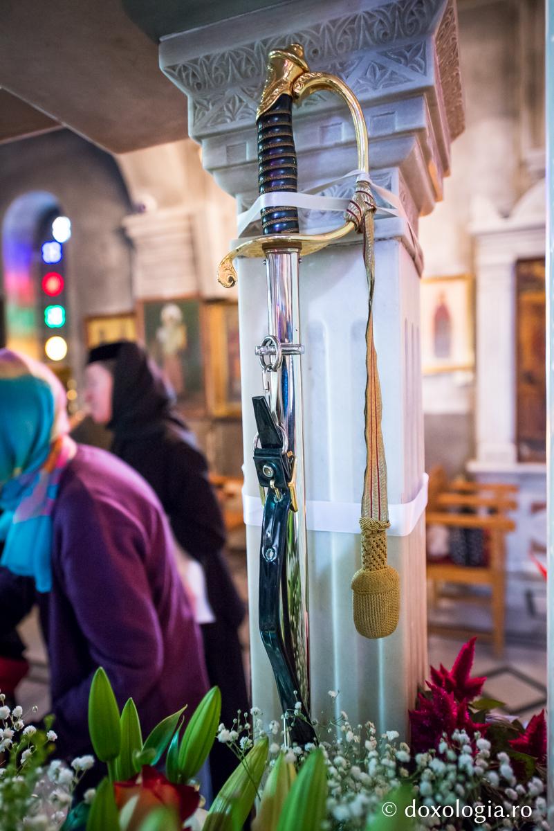 Το ιερό λείψανο του Αγίου Ιωάννου του Ρώσσου στο Προκόπι Ευβοίας (φωτογραφίες) - Φωτογραφία 11