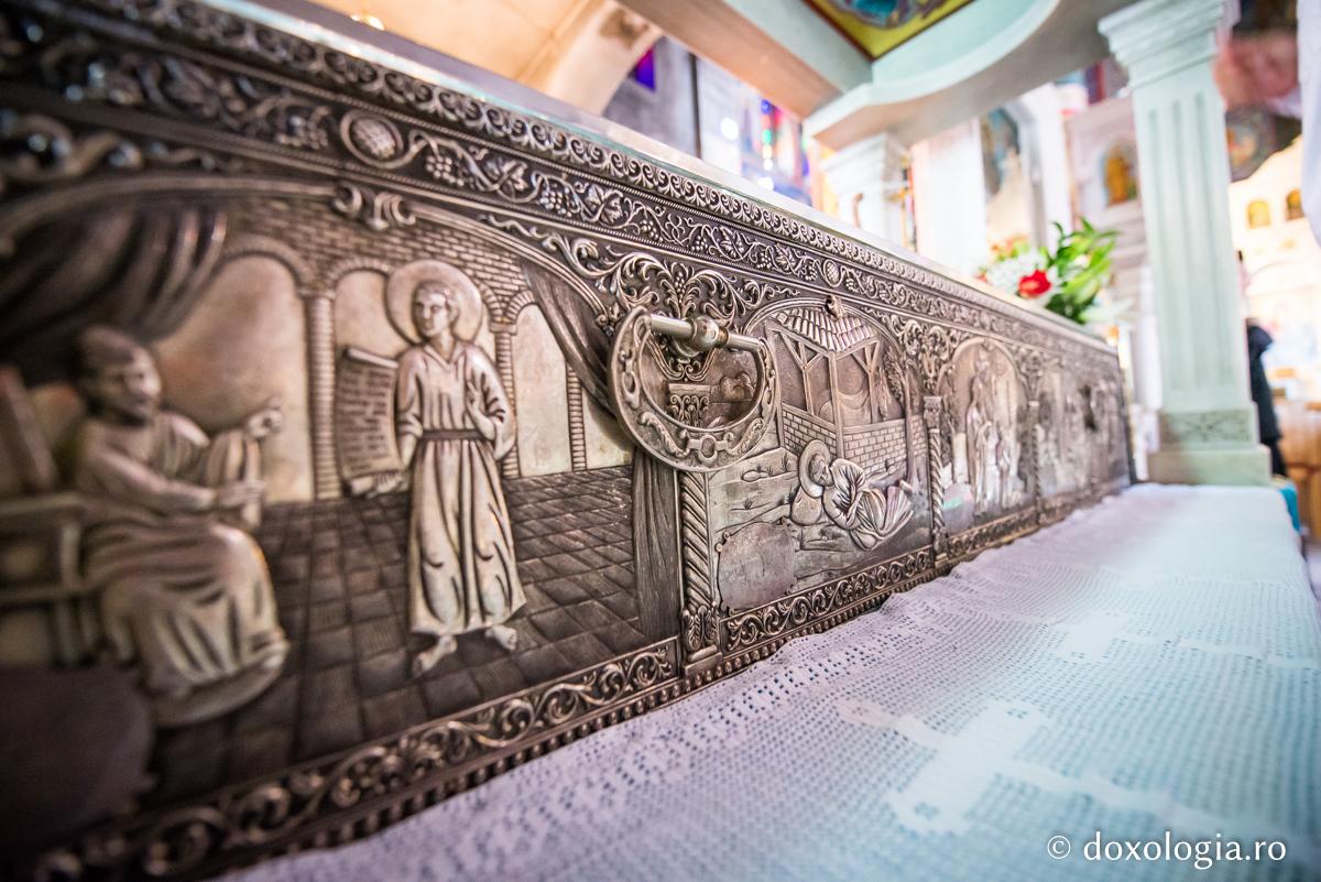 Το ιερό λείψανο του Αγίου Ιωάννου του Ρώσσου στο Προκόπι Ευβοίας (φωτογραφίες) - Φωτογραφία 8
