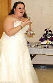 Νύφη έμεινε μισή μετά το γάμο. Η εικόνα με το νυφικό της σοκάρει, 4 χρόνια μετά... [photos] - Φωτογραφία 3