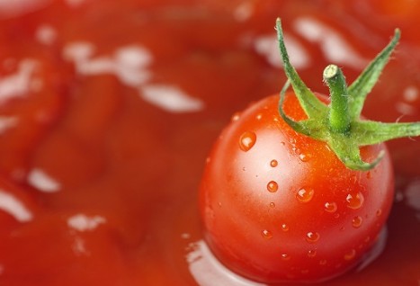 Ωμή vs μαγειρεμένη ντομάτα: Πώς να την προτιμάτε και γιατί - Φωτογραφία 1