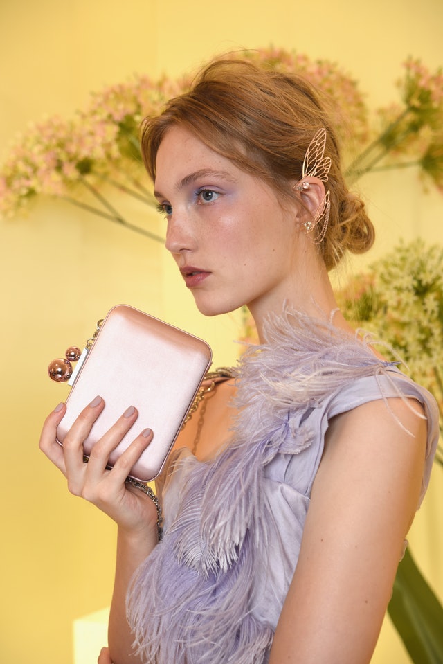 Το millennial lilac είναι το make up trend που θα πρωταγωνιστήσει αυτό το καλοκαίρι - Φωτογραφία 3