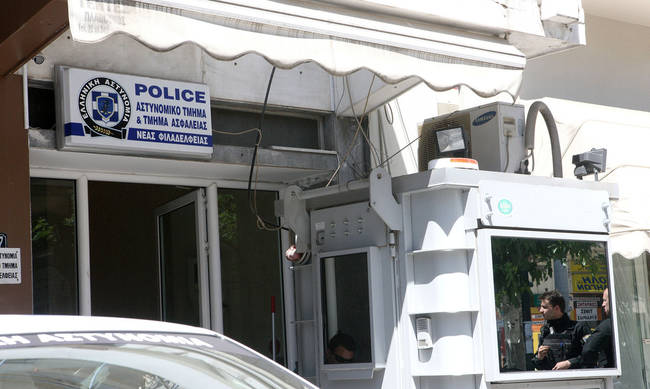 Καταγγελία ΑΕΚ κατά του Δημάρχου Ν. Φιλαδέλφειας – Στο αστυνομικό τμήμα ο Βασιλόπουλος - Φωτογραφία 1
