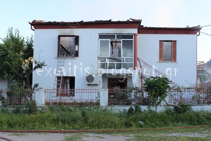 Φρικτός θάνατος ηλικιωμένης μέσα στο φλεγόμενο σπίτι της (εικόνες) - Φωτογραφία 4