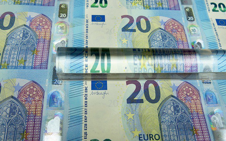 Έρχεται το τέλος των μετρητών για συναλλαγές πάνω από 200 ευρώ - Φωτογραφία 1