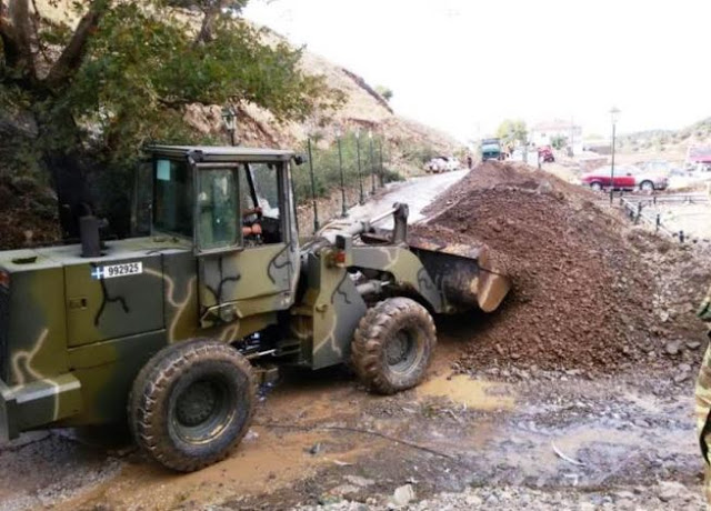 Διάθεση Μηχανημάτων Μηχανικού του Στρατού Ξηράς, για αποκατάσταση ζημιών στη νήσο Σαμοθράκη - Φωτογραφία 3