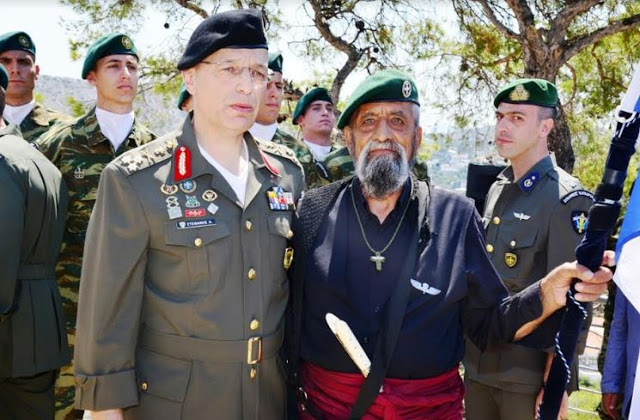 Παρουσία του Αρχηγού ΓΕΣ στο Ετήσιο Μνημόσυνο Πεσόντων Ιερολοχιτών και Καταδρομέων στο Καβούρι Αττικής - Φωτογραφία 18