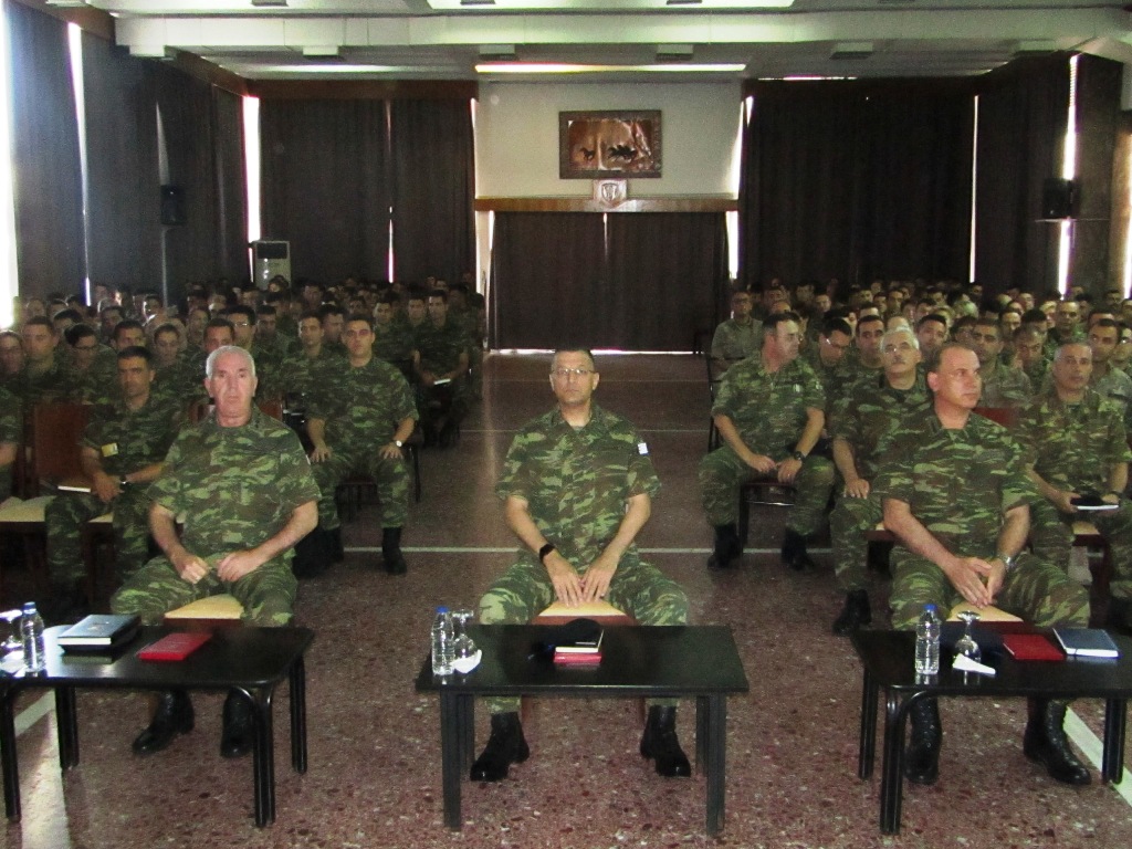 Ομιλία Α/ΓΕΣ σε εκπαιδευόμενους Αξιωματικούς στη ΣΠΖ (6 ΦΩΤΟ) - Φωτογραφία 3