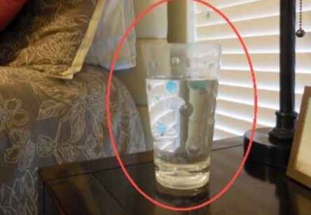 Εντοπίστε την αρνητική ενέργεια στο σπίτι σας μόλις με ένα ποτήρι νερό! [video] - Φωτογραφία 1