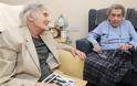Γυναίκα 106 ετών αποκαλύπτει τo μυστικό της μακροζωίας: Μακριά από τους... - Φωτογραφία 3