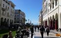 Παρκαρίσματα θανάτου στη Θεσσαλονίκη: Έβγαλε κάδο για να βάλει το αγροτικό