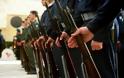 Πανελλήνιες: Οι υποψήφιοι με τις επαναληπτικές δεν έχουν δικαίωμα εισαγωγής στις Στρατιωτικές Σχολές