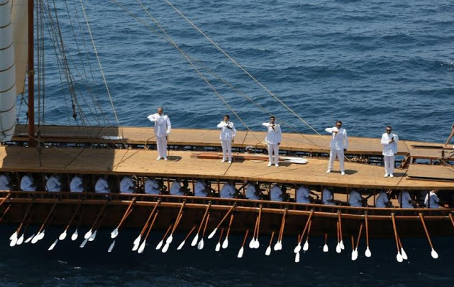 Επιθεώρηση του Στόλου από την Α.Ε. Πρόεδρο της Ελληνικής Δημοκρατίας - Φωτογραφία 21