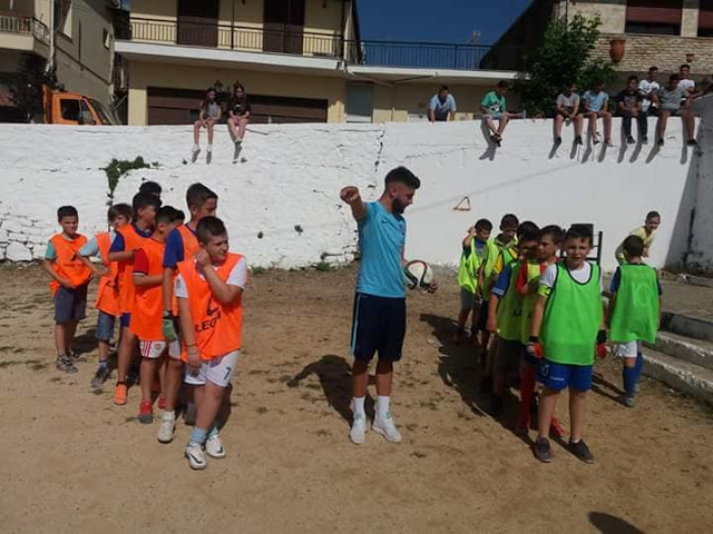Με επιτυχία ο Ποδοσφαιρικός αγώνας μεταξύ Ε' και ΣΤ' τάξης του Δημοτικού Σχολείου Κατούνας - Κοντά στους μαθητές ο Δημήτρης Χαντάκιας του Παναιτωλικού! (ΦΩΤΟ) - Φωτογραφία 23
