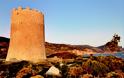 Τι είναι οι κυλινδρικοί πύργοι που δεσπόζουν σε όλη την ακτογραμμή της Χίου [video] - Φωτογραφία 2