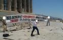 Ρουβίκωνας : Παρέμβαση στην Ακρόπολη με πανό για Δ.Κουφοντίνα