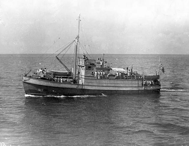 ''Δίστομον FT15'': Όταν η μαρτυρική κωμόπολη έγινε πλοίο του Πολεμικού Ναυτικού - Φωτογραφία 1