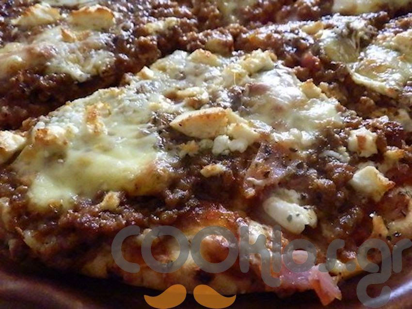 Η συνταγή της Ημέρας: Πικάντικη πίτσα με κιμά - Φωτογραφία 1