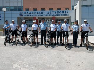Αστυνομικοί με ποδήλατα και στο Ηράκλειο - Φωτογραφία 5