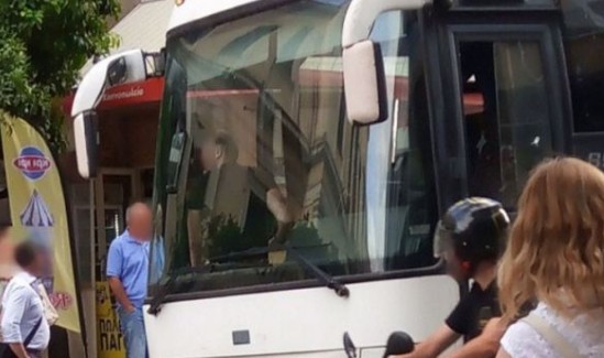 Με λεωφορείο από τη ΓΑΔΑ στα δικαστήρια Λαμίας - Μισό φορτηγό οι φάκελοι με το κατηγορητήριο - Φωτογραφία 1