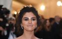 Ο Stefano Gabbana είπε άσχημη την Selena Gomez και οι θαυμαστές της εξοργίστηκαν - Φωτογραφία 3